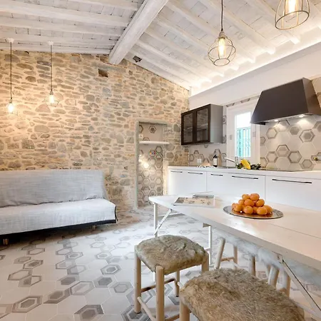 Giglio Oro By Mmega Lägenhet